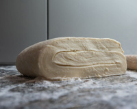 Connaissez-vous la méthode escargot pour préparer une pâte feuilletée en un temps record ?