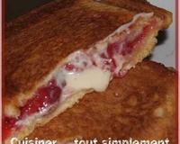 Une version du croque monsieur mais cette fois sucré. Apprécié par mes 2 gourmands.