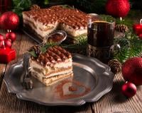 Julie Andrieu partage sa recette de Tiramisu aux marrons, idéale pour changer de la traditionnelle bûche de Noël !