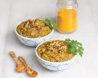 Le tarka, un mélange d’oignons, de tomates et d’épices cuits dans de l’huile ou du ghee, donne à la recette toute sa saveur. Ce…