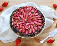 C'est la saison des fraises du Périgord IGP. Saviez-vous qu'elles se cuisinent aussi ? Cela va leur donner une saveur acidulée très agréable.