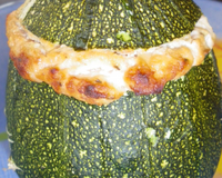 Courgettes farcies à la ricotta et aux herbes