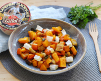 Salade de potimarron rôti, graines de courge, croûtons maison et camembert