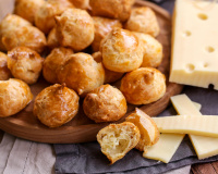 Ne ratez plus vos gougères : le geste de chef qui change tout pour l’apéro des fêtes !