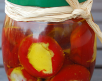 Pepperoncinis farcis au fromage de brebis