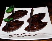 Gâteaux (en forme de bateaux) très faciles à réaliser avec des enfants. Nappage chocolat.