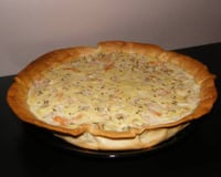 Quiche au saumon et crevettes sur pâte brisée