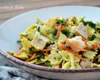 Salade de pâtes au poulet, vinaigrette moutarde et curry