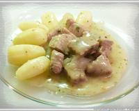 La recette de la blanquette, comme la faisait mon arrière-grand-mère, ma grand-mère et ma mère l'ont relayée et je la cuisine à mon tour à ma famille.Ce n'est pas la…