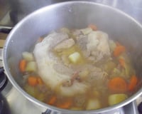 Rouelle de porc braisé traditionnelle