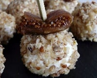 Truffes salées de chèvre aux fruits secs