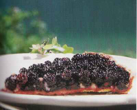 Tarte aux mûres et à la gelée de groseille
