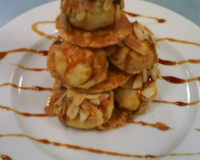 Millefeuilles de choux à la crème et de nougatine