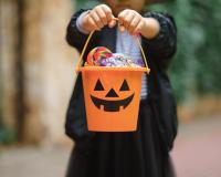 Halloween : avez-vous remarqué que certains bonbons coûtent bien plus cher que d’autres en cette période ?