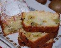Voici un cake fruité et moelleux, plein de vitamines et minéraux pour finir un repas en douceur.