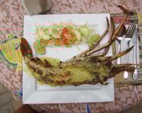 Langouste grillée au four au beurre d'ail et au citron vert