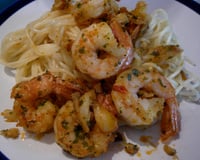 Cappelletti aux crevettes et poisson à l'ail