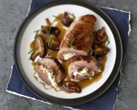 Magrets de canard au Bresse Bleu et shiitakes caramélisés