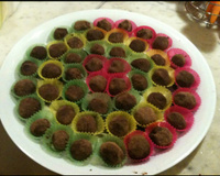 Truffes traditionnelles au chocolat noir et cacao en poudre non sucré