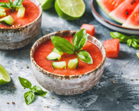 Oubliez la tomate, pour les beaux jours, miser sur le gaspacho de pastèque, voici la recette !