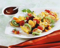 Brochettes de crêpes et de fruits