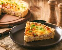 Quiche Lorraine crémeuse gratinée au gruyère