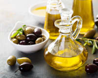 Voici comment ce chef italien repère une vraie bonne huile d’olive (et vous devriez faire pareil)