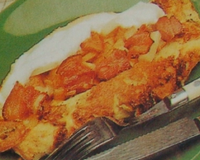 Cette recette est délicieuse avec du fromage de brebis qui, posé délicatement dans l'omelette, apporte toute la finesse et l'originalité de ce plat.