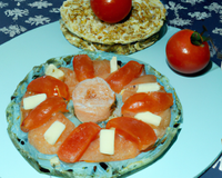 Galette de riz au roquefort, tomates et saumon