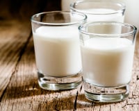 Est-ce qu'il y a du lactose dans le lait de chèvre ou de brebis ?
