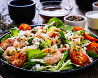 Salade de tomates, crevettes et féta
