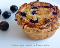 Gâteaux feuilletés à la crème d’amande et myrtilles