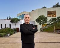 Une nuit dans un restaurant mythique, une rencontre avec le chef Ferran Adrià et un dîner à une table exceptionnelle : Airbnb propose ce séjour gratuitement !