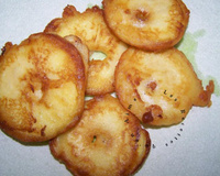 Beignets aux pommes et sucre vanillé