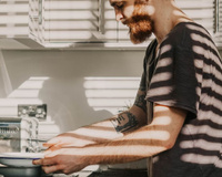 Cette balance de cuisine à moins de 9 euros avec plus de 13 000 avis est un carton sur ce site