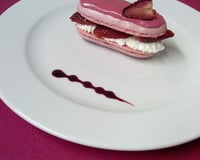 L'éclair, macaron à la fraise