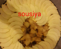 Tarte aux pommes enrichie de crème ou de compote