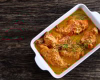 Lapin mijoté aux pommes et lardons à la crème