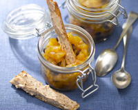 Mouillettes au Fleuron de Canard et chutney de poire