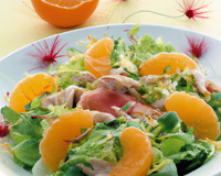 Salade de poissons fumés et de clémentines
