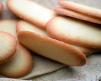 Blancs d’œuf en trop ? Transformez-les en langues de chat express comme quand on était enfant