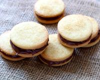 Si vous aussi vous êtes NUTELLA ADDICT, nous allez adorer cette recette ...