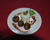 Panna cotta au Roquefort, figues au pineau des Charentes rosé