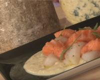 La sauce à la Fourme d'Ambert vient relever le poisson dans cette recette très gourmande.