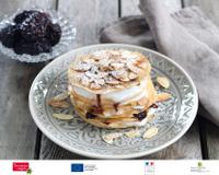 Voici un dessert tout en finesse de la cuisine maghrebine. La version aux pruneaux d'Agen est divine.