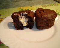 Mini fondant au chocolat avec un coeur au choco blanc, très bon !