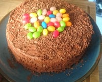 Gâteau au chocolat surprise de Pâques