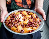 Tatin poire & cacahuètes des landes