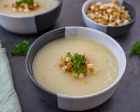 Envie de soupe après Noël ? Testez ce velouté de topinambour et café signé Alain Ducasse !