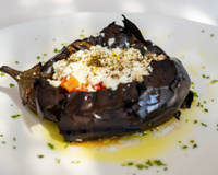 Aubergines farcies à la mozzarella : un plat fondant et facile à tester sans attendre